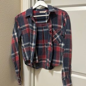 Washed Blue and reddish/pink cropped flannel.